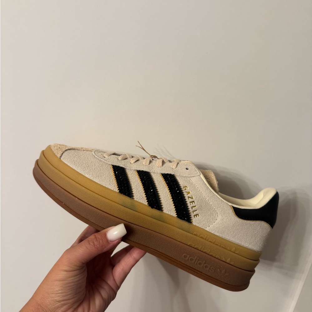 NWT Adidas Cream and Black Platform Sneakers